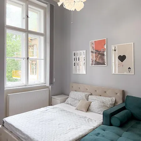 Apartment Bonnie & Clyde Xxl *
