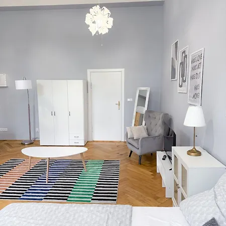 Apartamento Bonnie & Clyde Xxl Praga