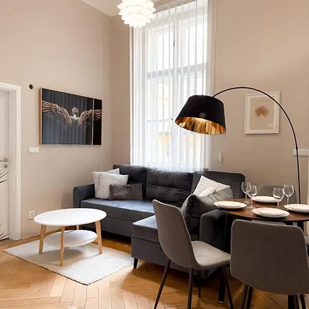 Apartamento Bonnie & Clyde Xxl Praga